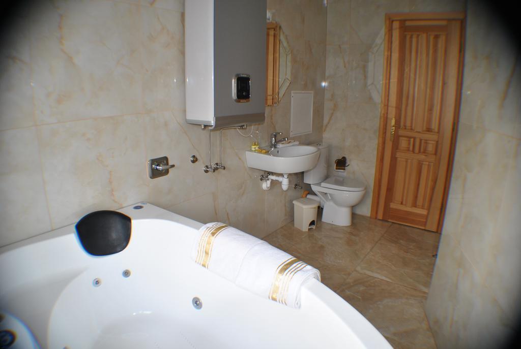 Tvirtove Apartamento VNO Exterior foto